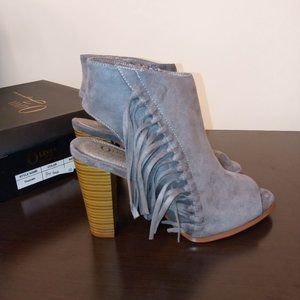 Olivia Grey Suede Sandals